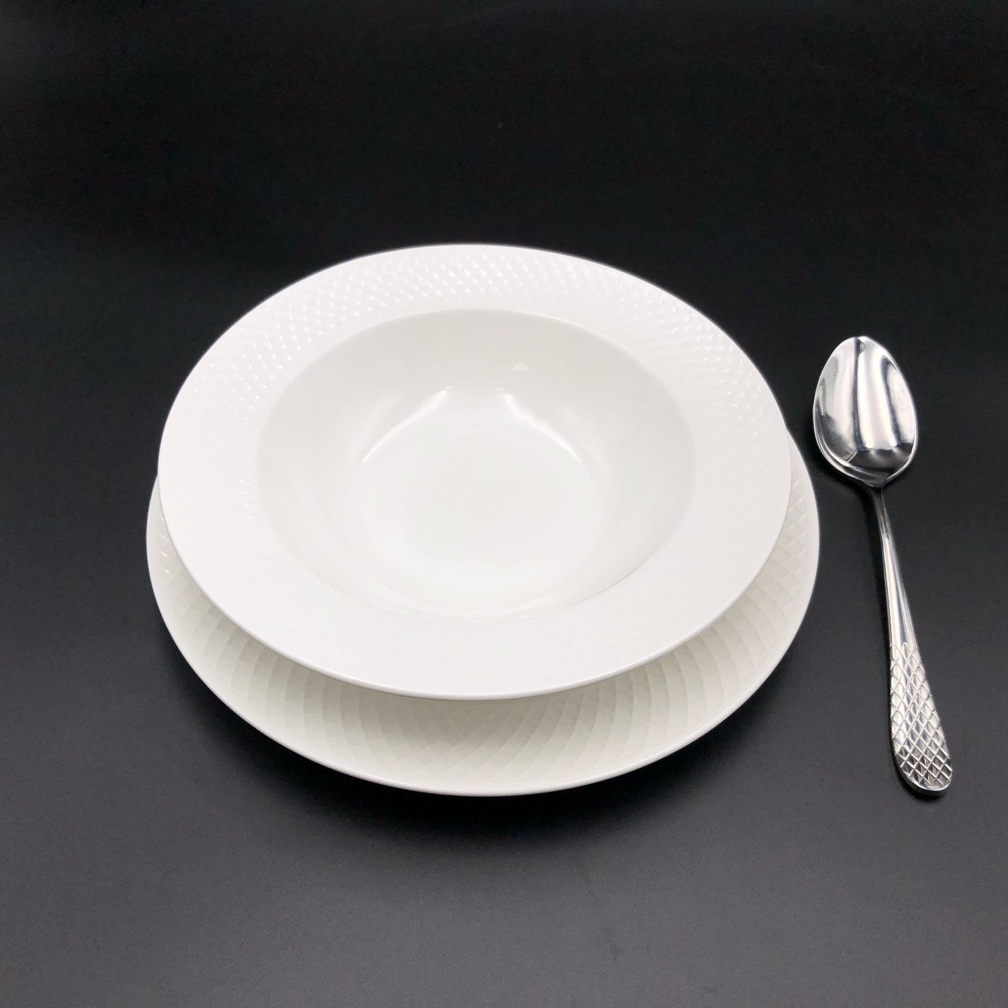 Wilmax Fine Julia Premium Dinnerware Set for 6 with 10" Charger Plates